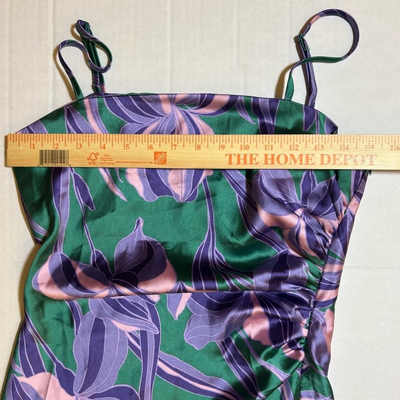 Floral Green and Purple Dress - Picture 5 of 6